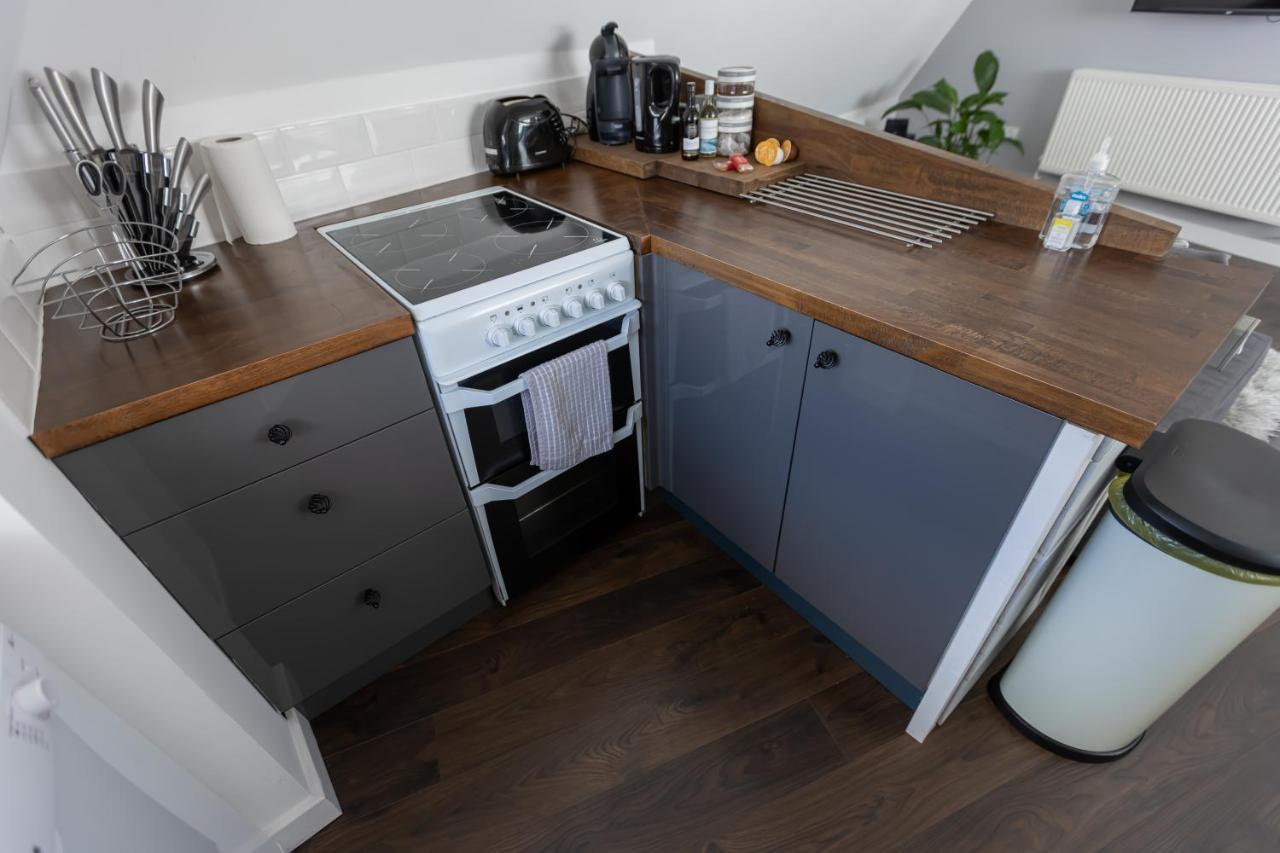 Beautiful Detached 1 Bedroom Apartment เอลทัม ภายนอก รูปภาพ