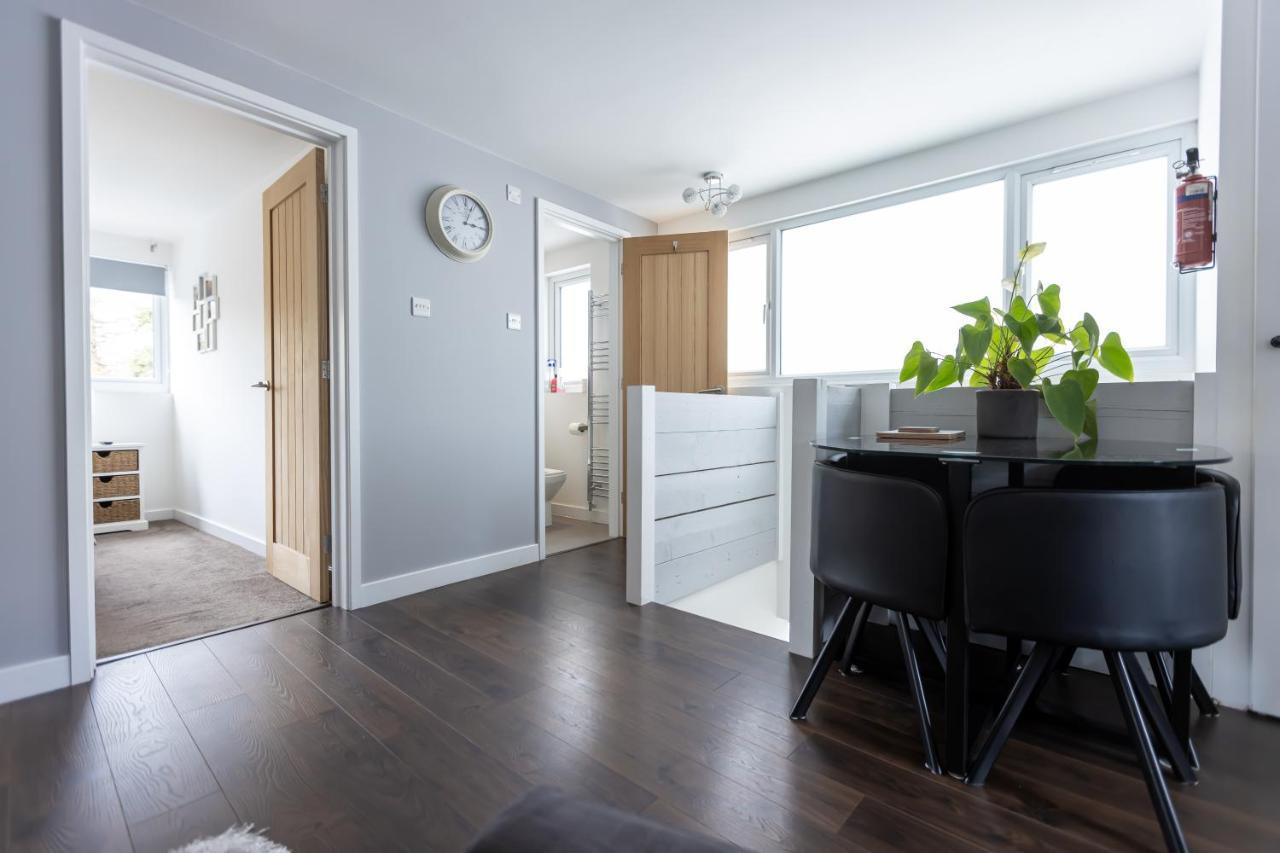 Beautiful Detached 1 Bedroom Apartment เอลทัม ภายนอก รูปภาพ