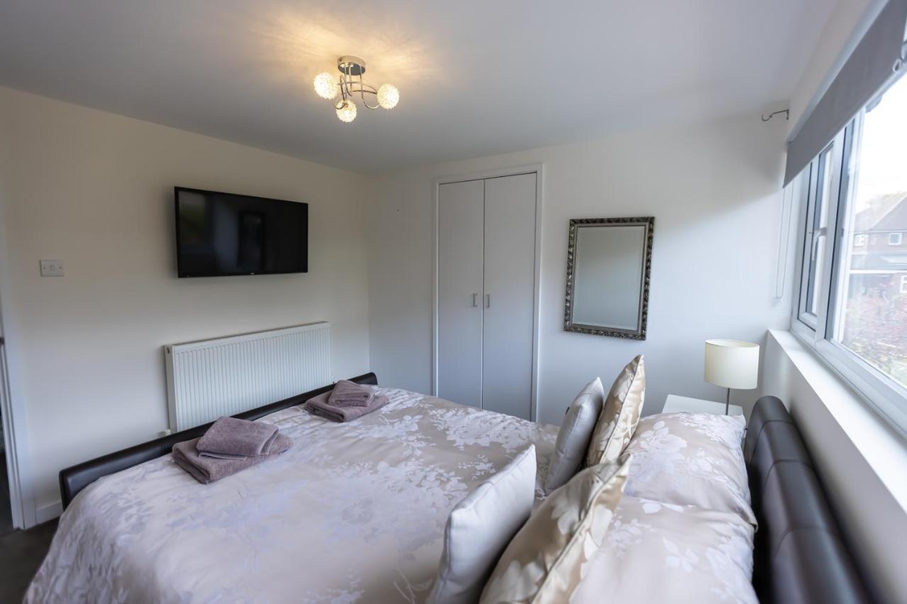 Beautiful Detached 1 Bedroom Apartment เอลทัม ภายนอก รูปภาพ