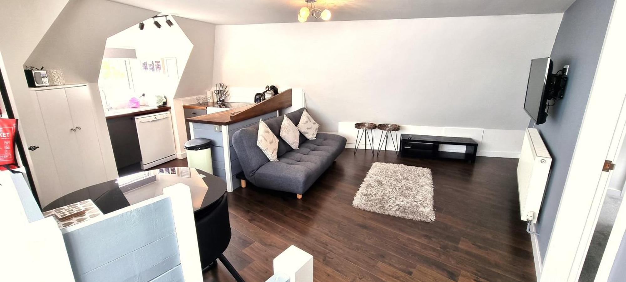 Beautiful Detached 1 Bedroom Apartment เอลทัม ภายนอก รูปภาพ