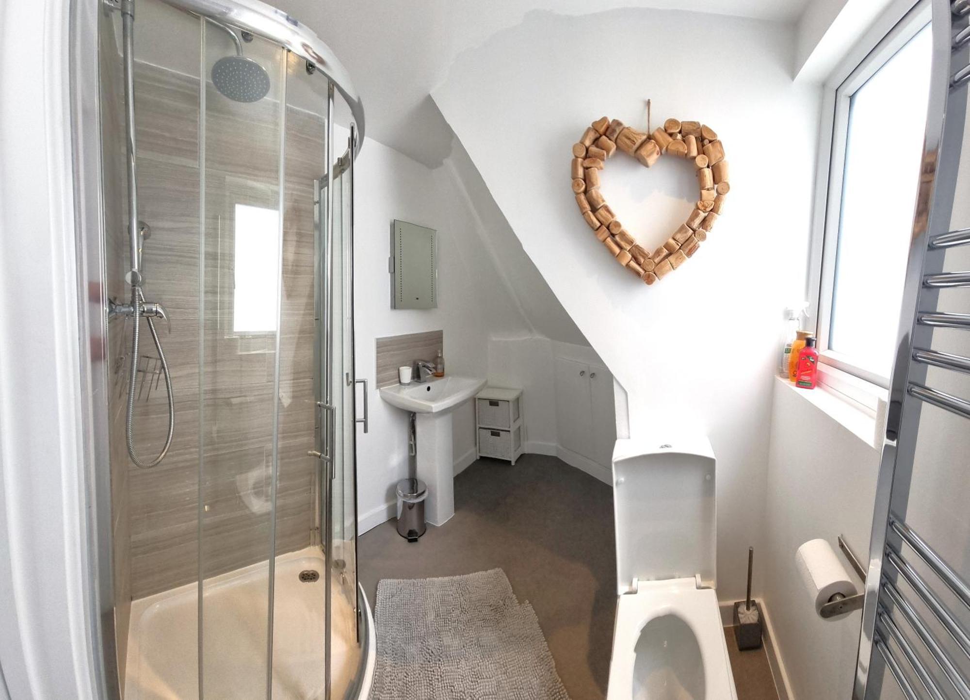 Beautiful Detached 1 Bedroom Apartment เอลทัม ภายนอก รูปภาพ